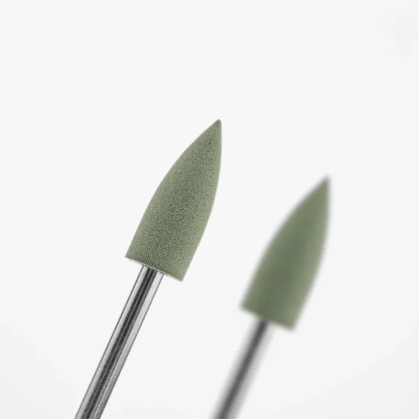 SILIKONINIS ANTGALIS, ŠVELNUS